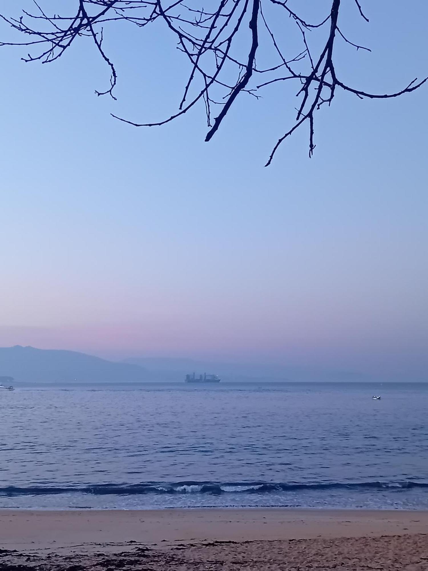 Pura Playa - Cangas Do Morrazo - Primera Linea De Playa - Rias Baixas - Galicia エクステリア 写真